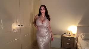 Discover the Allure of Live Girl Cam Black Beauties Await