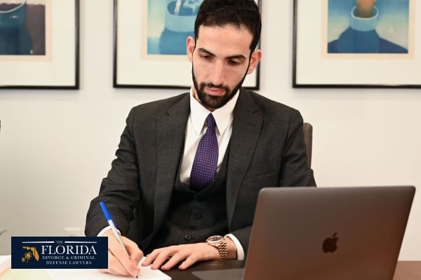 Understanding the Role of a US Compliance Attorney 1267853238
